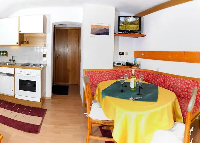 Haus Steinroeschen Ζέεφελντ