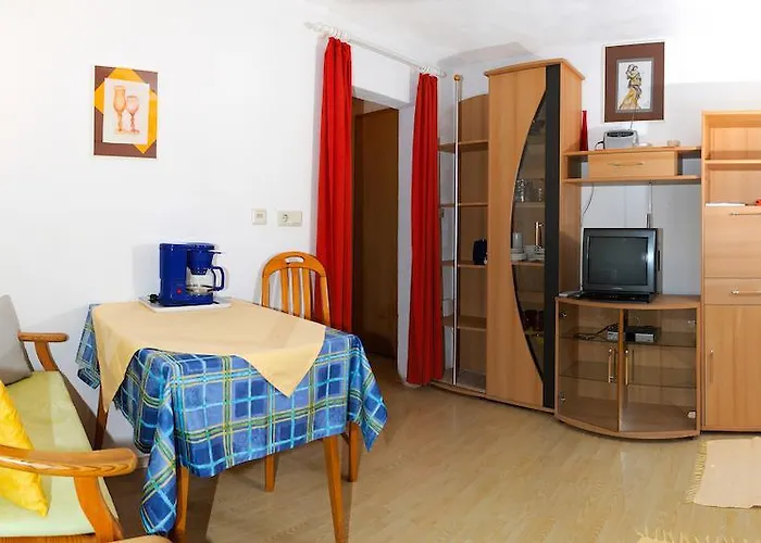 Διαμέρισμα Haus Steinroeschen *