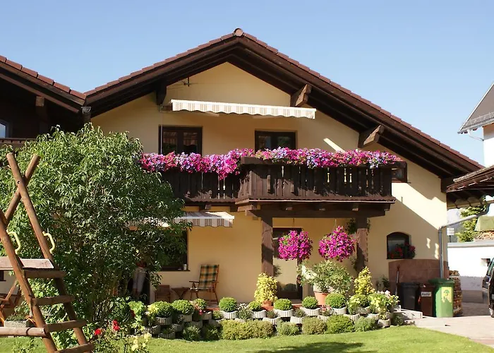 Haus Steinroeschen Appartement *